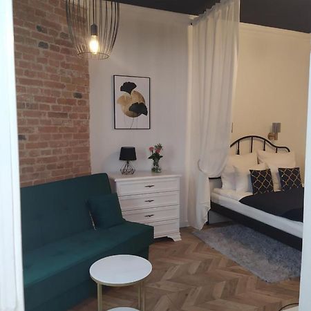 Ndm Apartament Warschau Buitenkant foto