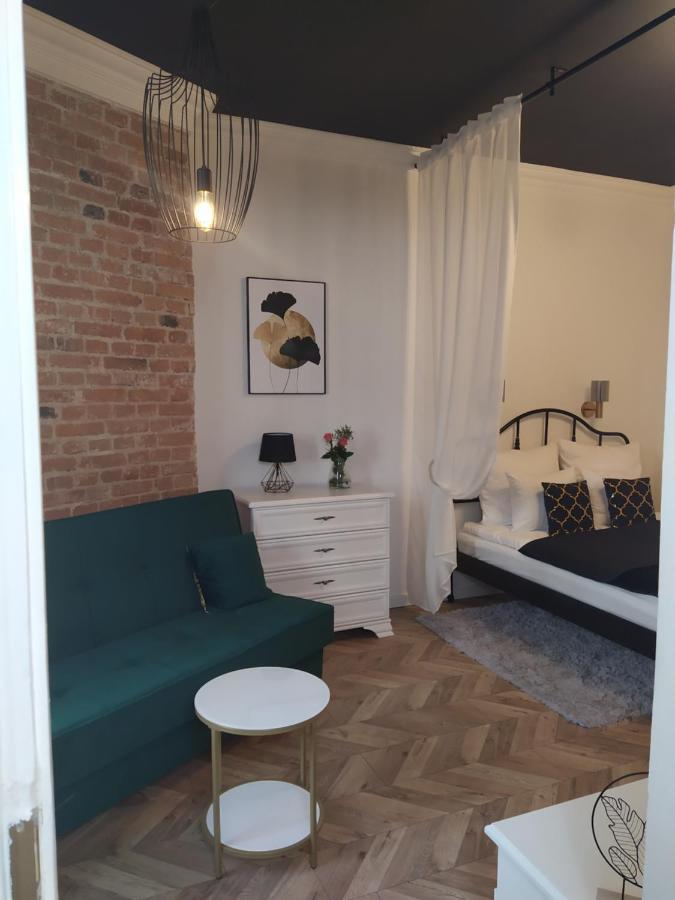 Ndm Apartament Warschau Buitenkant foto